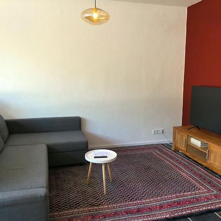 Stilvolle Erdgeschoss-Wohnung: Gemuetlich Eingerichtet Mit Eigenem Eingang Gelsenkirchen Exteriör bild